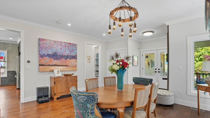 Photo 5 at 47 Livingstone Drive, Dundas, Hamilton