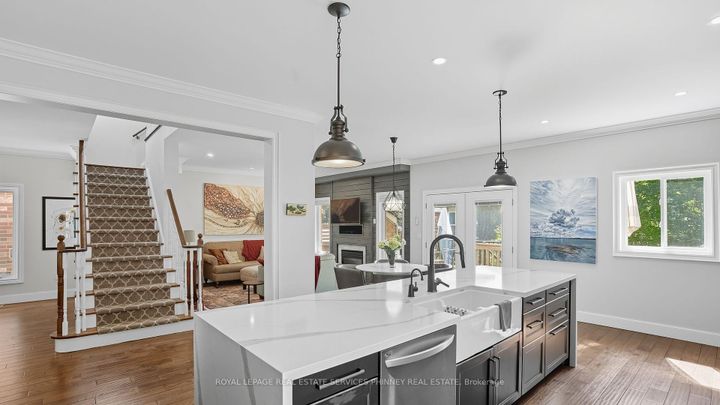 Photo 12 at 47 Livingstone Drive, Dundas, Hamilton