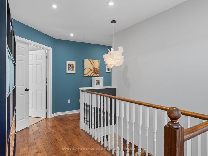 Photo 17 at 47 Livingstone Drive, Dundas, Hamilton