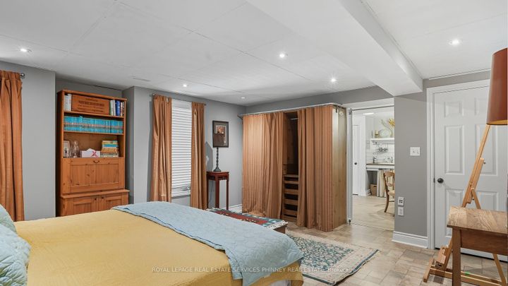 Photo 32 at 47 Livingstone Drive, Dundas, Hamilton