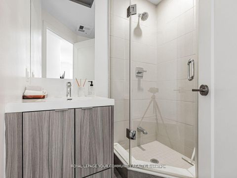 Photo 16 at 1402 - 101 Erskine Avenue, Mount Pleasant West, Toronto