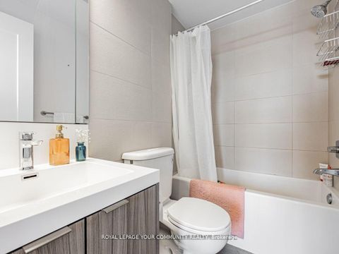 Photo 17 at 1402 - 101 Erskine Avenue, Mount Pleasant West, Toronto