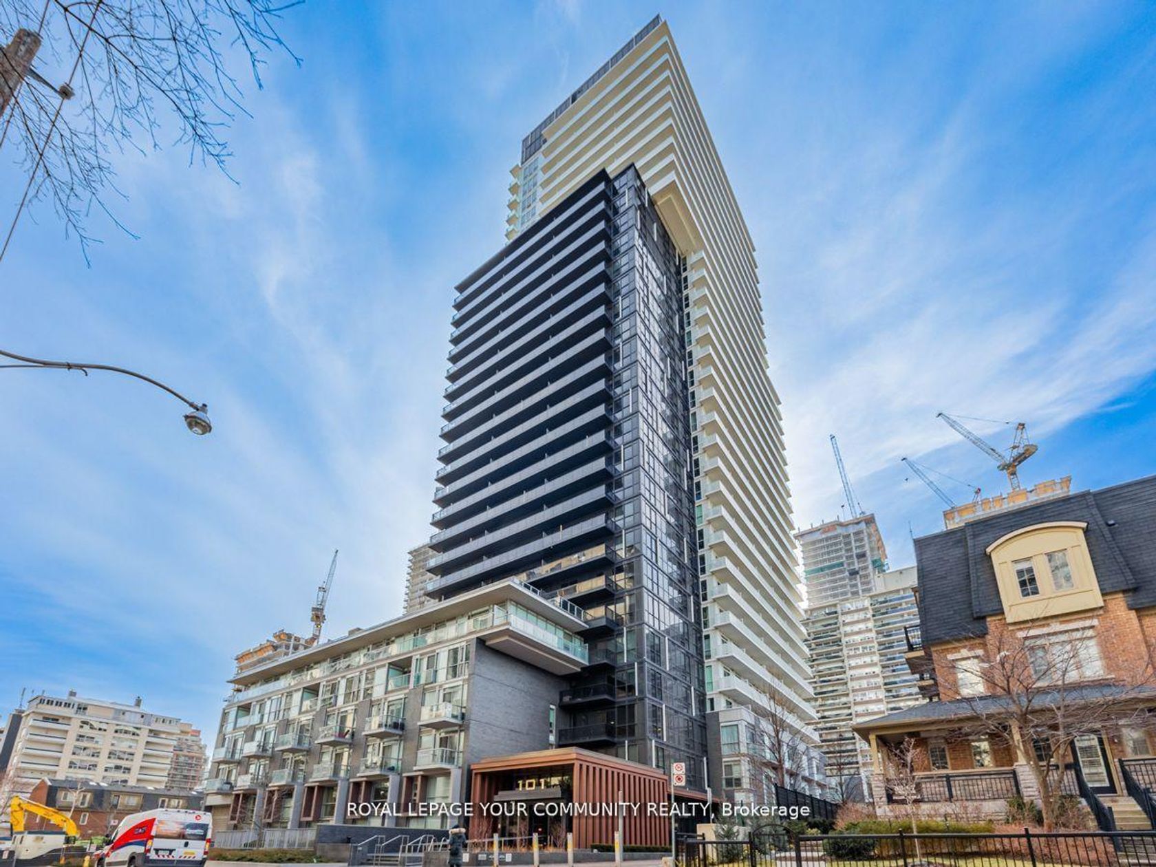 1402 - 101 Erskine Avenue, Mount Pleasant West, Toronto 