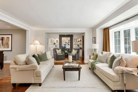 Photo 5 at 74 Humberview Road, Lambton Baby Point, Toronto
