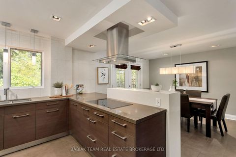 Photo 13 at 74 Humberview Road, Lambton Baby Point, Toronto