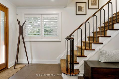 Photo 17 at 74 Humberview Road, Lambton Baby Point, Toronto