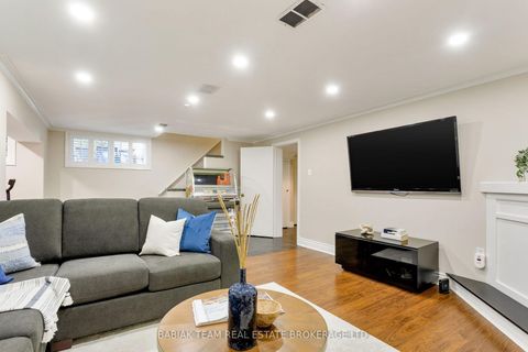 Photo 33 at 74 Humberview Road, Lambton Baby Point, Toronto