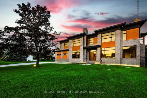 Photo 1 at 91 Rachelle Court, Kleinburg, Vaughan