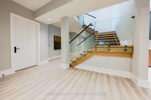 Photo 37 at 91 Rachelle Court, Kleinburg, Vaughan