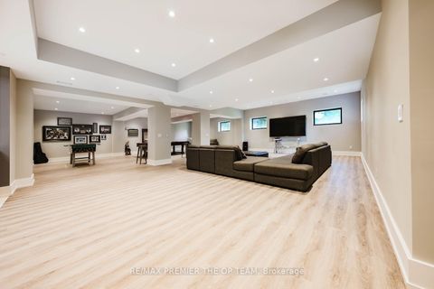 Photo 38 at 91 Rachelle Court, Kleinburg, Vaughan