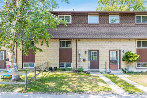 Photo 1 at 19 - 233 Innisfil Street, Allandale Centre, Barrie Photo 1 at 19 - 233 Innisfil Street, Allandale Centre, Barrie