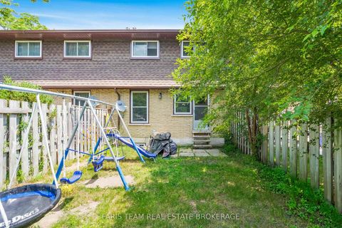 Photo 21 at 19 - 233 Innisfil Street, Allandale Centre, Barrie