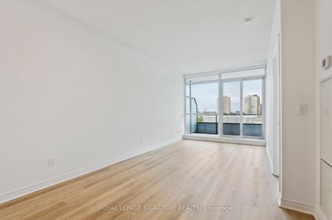 Photo 6 at 233 - 2885 Bayview Avenue, Bayview Village, Toronto