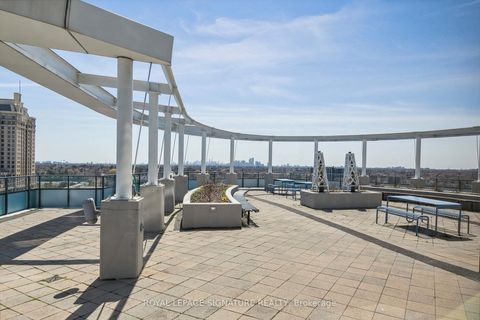 Photo 26 at 233 - 2885 Bayview Avenue, Bayview Village, Toronto