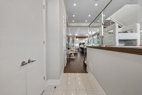 Photo 2 at 59A Bexhill Avenue, Birchmount, Toronto