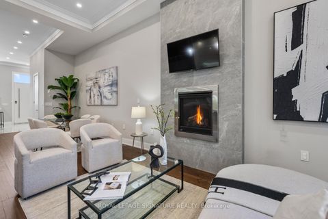 Photo 14 at 59A Bexhill Avenue, Birchmount, Toronto