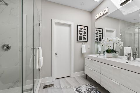 Photo 34 at 59A Bexhill Avenue, Birchmount, Toronto
