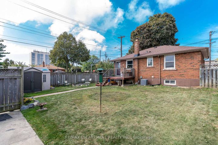 Photo 17 at 493 Upper Gage Avenue, Sunninghill, Hamilton