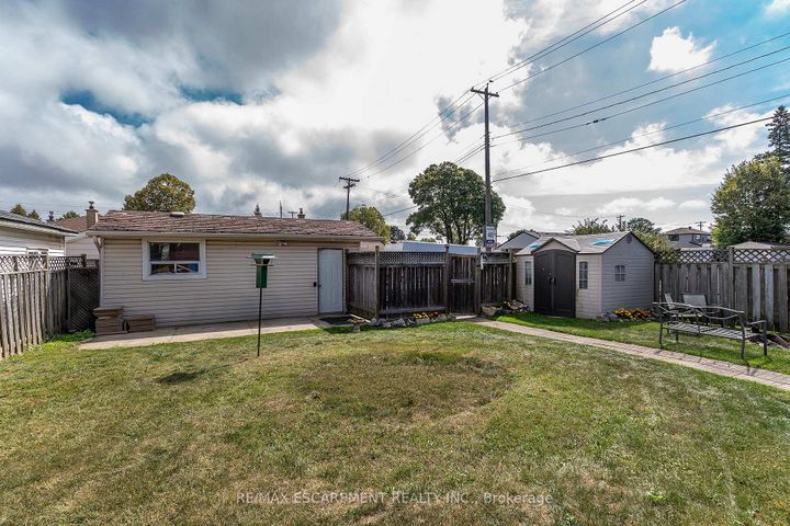 Photo 18 at 493 Upper Gage Avenue, Sunninghill, Hamilton