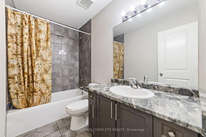 Photo 14 at 14 Serenity Lane, Rural Glanbrook, Hamilton