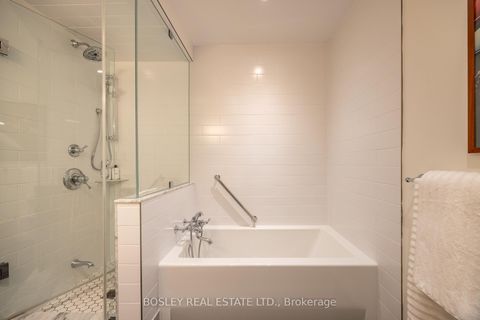 Photo 23 at 5 Lukow Terrace, Roncesvalles, Toronto Photo 23 at 5 Lukow Terrace, Roncesvalles, Toronto