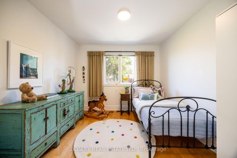 Photo 27 at 5 Lukow Terrace, Roncesvalles, Toronto Photo 27 at 5 Lukow Terrace, Roncesvalles, Toronto