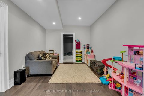 Photo 40 at 1199 Wellington Street W, King City, King