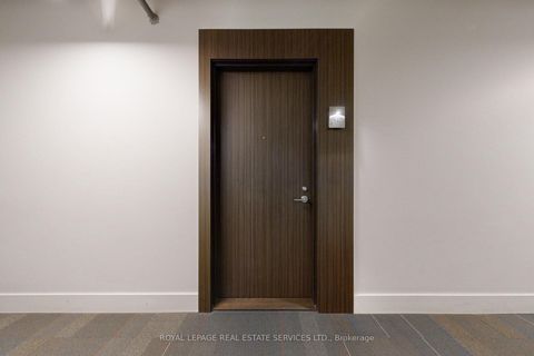 Photo 15 at 417 - 560 King Street W, Waterfront Communities C1, Toronto