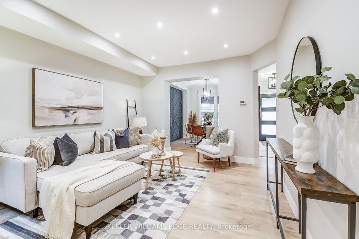Photo 9 at 32 Cumberland Avenue, St. Clair, Hamilton