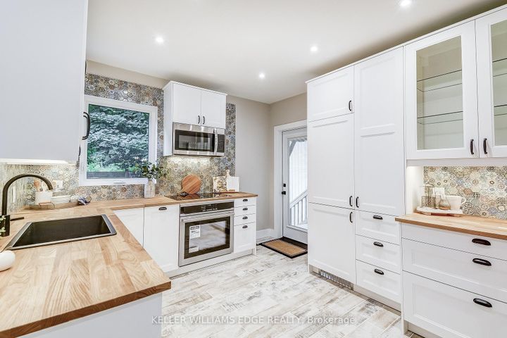 Photo 11 at 32 Cumberland Avenue, St. Clair, Hamilton