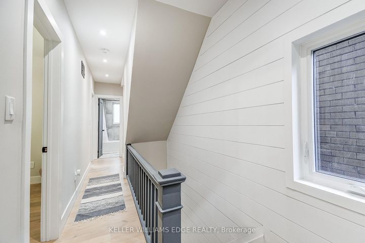 Photo 18 at 32 Cumberland Avenue, St. Clair, Hamilton