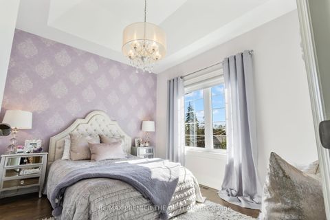 Photo 18 at 5 Storey Crescent, West Deane, Toronto