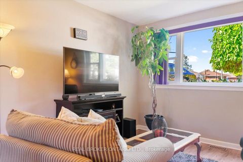 Photo 13 at 931 Bayview Avenue, Downtown Whitby, Whitby