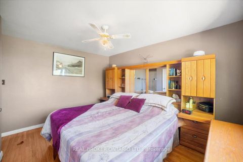 Photo 17 at 931 Bayview Avenue, Downtown Whitby, Whitby