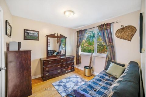 Photo 22 at 931 Bayview Avenue, Downtown Whitby, Whitby