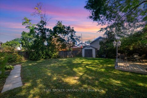 Photo 32 at 931 Bayview Avenue, Downtown Whitby, Whitby