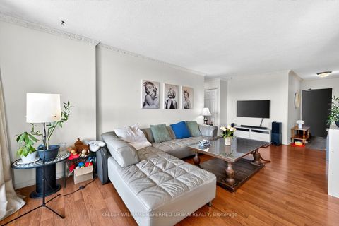 Photo 9 at 401 - 1881 Jane Street, Rustic, Toronto