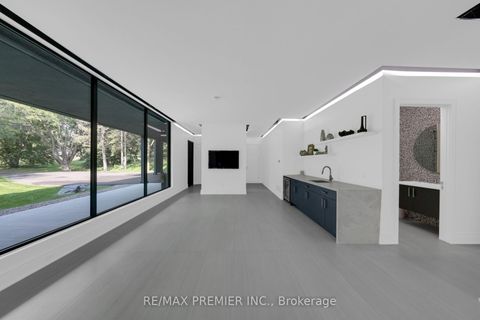Photo 32 at 350 Kingscross Drive, King City, King