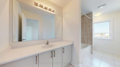 Photo 31 at lot 13 Hampton Lane, Ardagh, Barrie