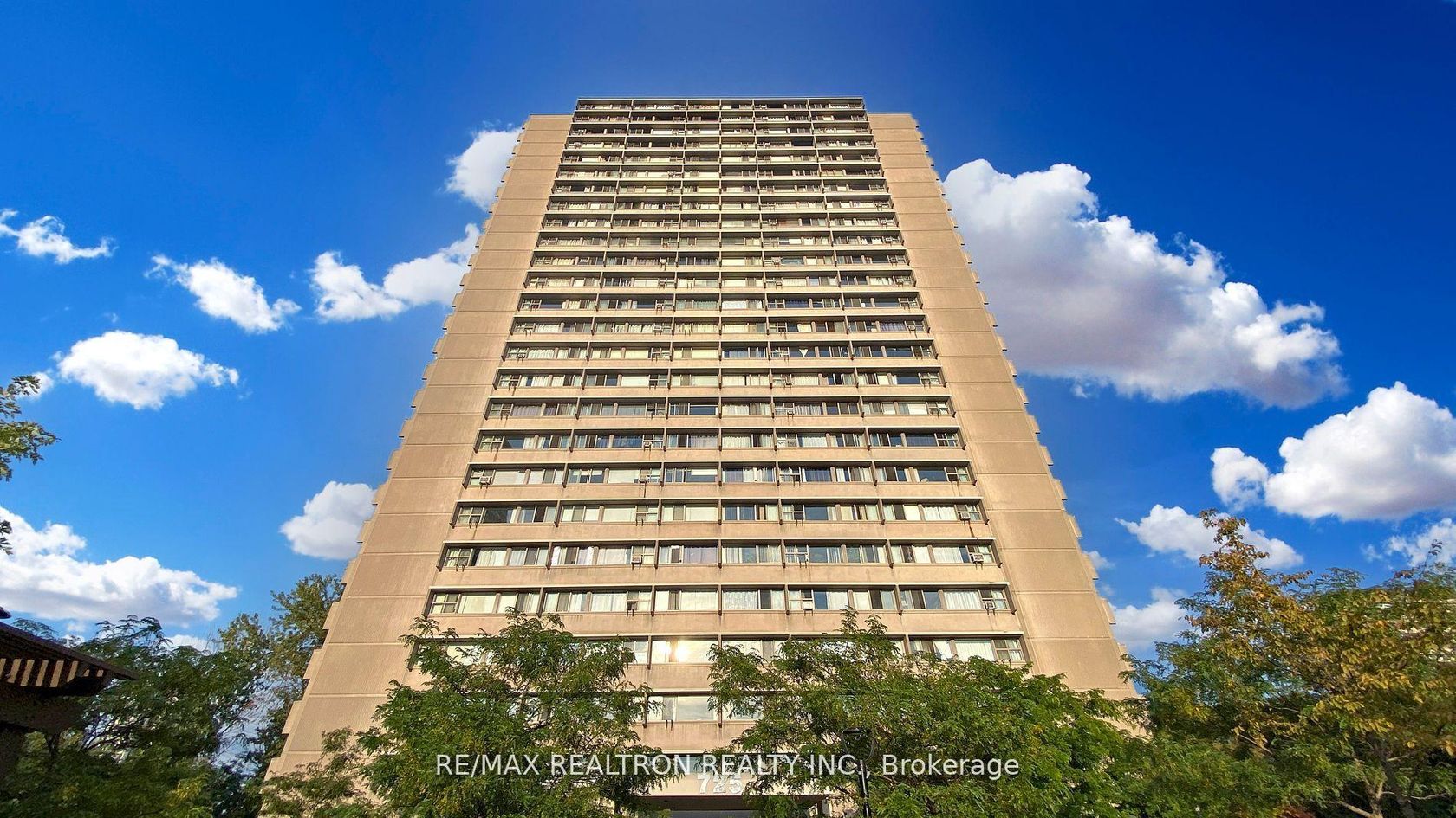 605 - 725 Don Mills Road, Flemingdon Park, Toronto 