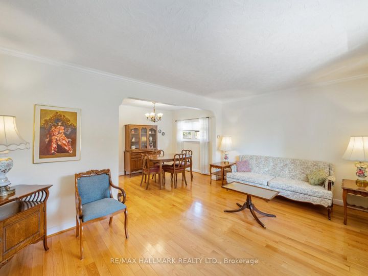 Photo 7 at 60 Greylawn Crescent, Maryvale, Toronto