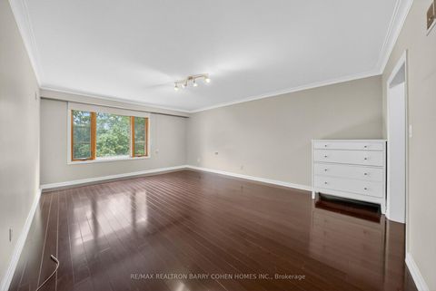 Photo 11 at 11 Tudor Gate, York Mills, Toronto
