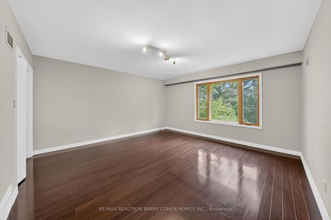 Photo 14 at 11 Tudor Gate, York Mills, Toronto