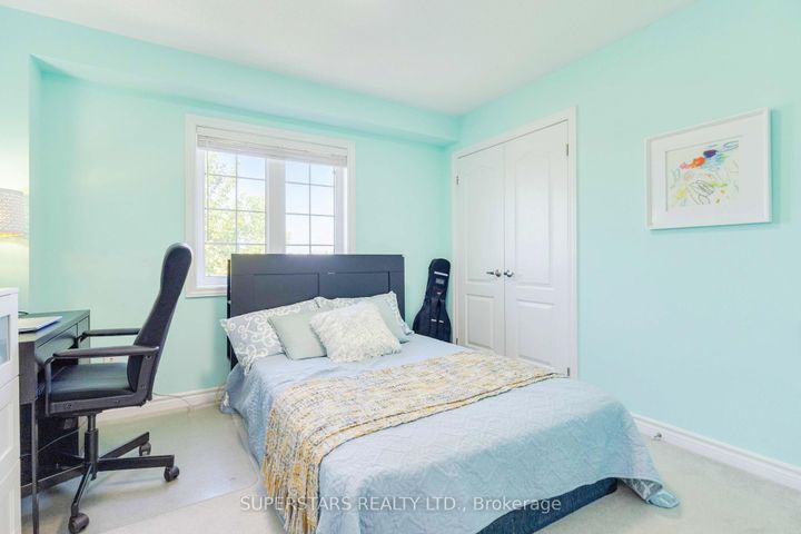 Photo 19 at 70 Living Cres Crescent, Victoria Square, Markham