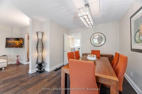 Photo 11 at 17 - 90 George Henry Boulevard, Henry Farm, Toronto