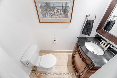Photo 17 at 17 - 90 George Henry Boulevard, Henry Farm, Toronto