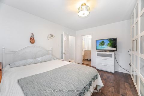 Photo 22 at 17 - 90 George Henry Boulevard, Henry Farm, Toronto