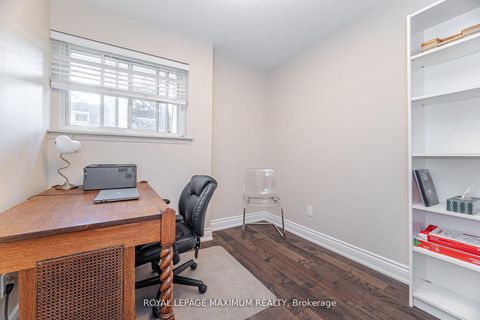 Photo 27 at 17 - 90 George Henry Boulevard, Henry Farm, Toronto