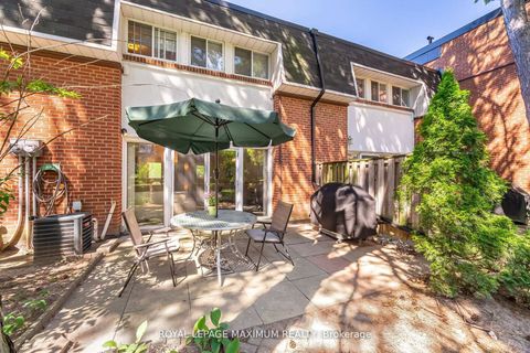 Photo 38 at 17 - 90 George Henry Boulevard, Henry Farm, Toronto