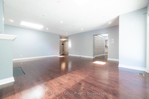 Photo 13 at 39 Dallington Drive, Don Valley Village, Toronto